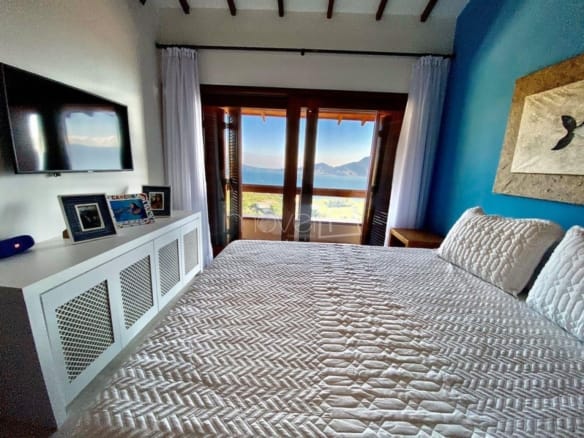 Casa de Condomínio para Venda com 9 quartos, em Ilhabela com 905m²