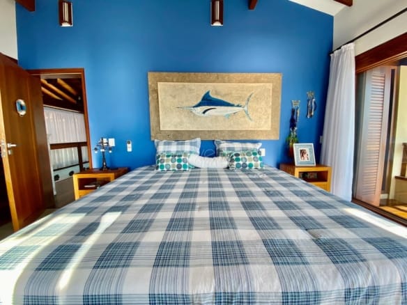 Casa de Condomínio para Venda com 9 quartos, em Ilhabela com 905m²