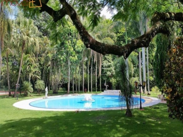 Fazenda para Venda com 6 quartos, em Santo Antônio de Posse com 357000m²