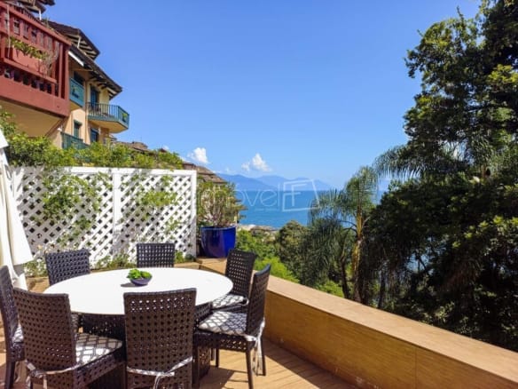 Apartamento no Condomínio Costa Verde Tabatinga, Setor As Gaivotas 3 quartos, na Praia de Tabatinga com 145m²