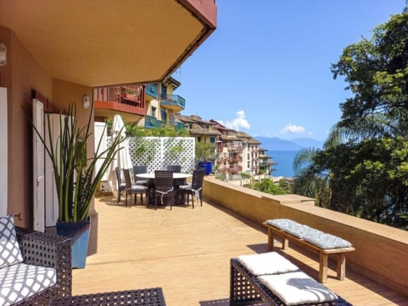Apartamento no Condomínio Costa Verde Tabatinga, Setor As Gaivotas 3 quartos, na Praia de Tabatinga com 145m²