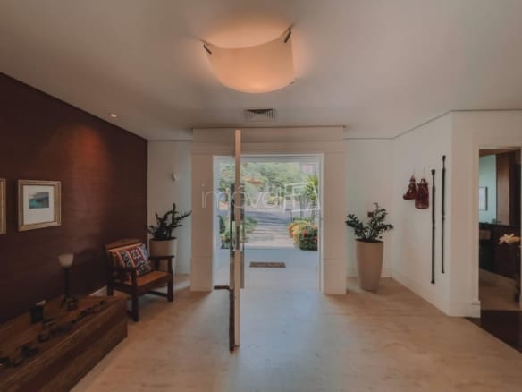 Casa de Condomínio para Venda com 5 quartos, em Alphaville Residencial Dois com 1000m²