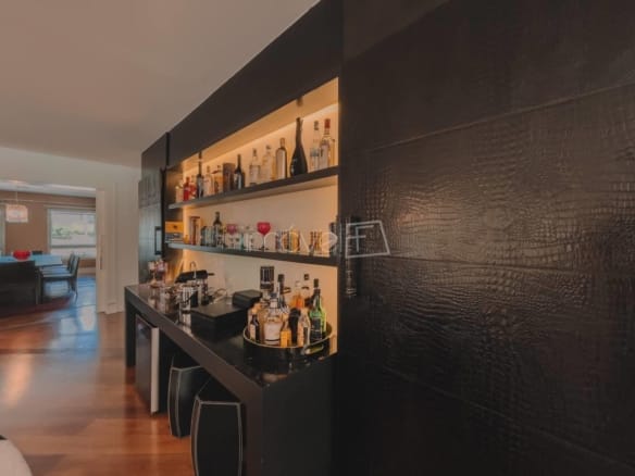 Casa de Condomínio para Venda com 5 quartos, em Alphaville Residencial Dois com 1000m²