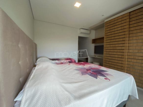 Casa de Condomínio para Venda com 4 quartos, em Ilhabela com 300m²