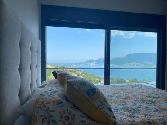 Casa de Condomínio para Venda com 4 quartos, em Ilhabela com 300m²