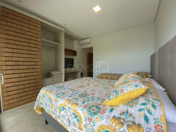 Casa de Condomínio para Venda com 4 quartos, em Ilhabela com 300m²