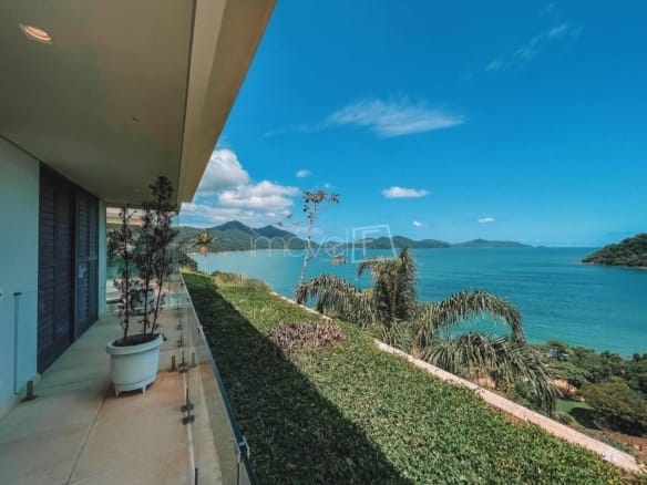 Casa de Condomínio para Venda com 4 quartos, em PRAIA VERMELHA DO SUL com 1200m²