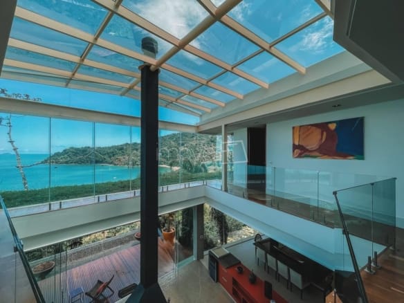 Casa de Condomínio para Venda com 4 quartos, em PRAIA VERMELHA DO SUL com 1200m²