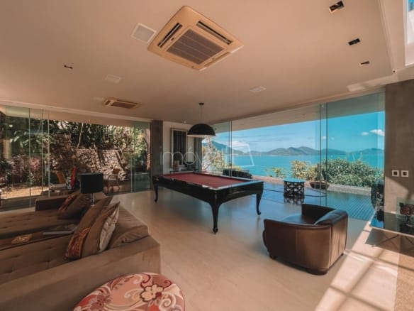 Casa de Condomínio para Venda com 4 quartos, em PRAIA VERMELHA DO SUL com 1200m²