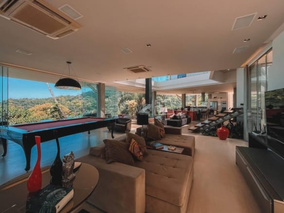 Casa de Condomínio para Venda com 4 quartos, em PRAIA VERMELHA DO SUL com 1200m²