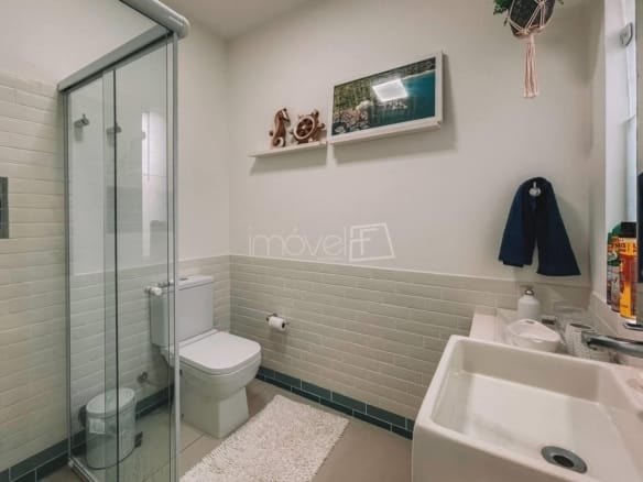Casa de Condomínio para Venda com 4 quartos, em Itaguá com 400m²