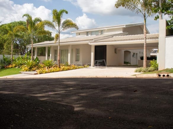 Casa de Condomínio para Venda com 3 quartos, em Parque Residencial Maison Blanche com 600m²