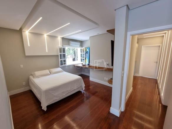 Casa de Condomínio para Venda com 3 quartos, em Parque Residencial Maison Blanche com 600m²
