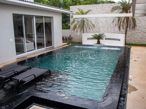 Casa de Condomínio para Venda com 3 quartos, em Parque Residencial Maison Blanche com 600m²