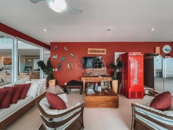 Casa de Condomínio para Venda com 6 quartos, em Ponta das Toninhas com 500m²