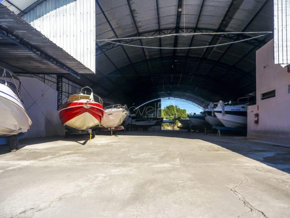 Ponto Comercial para Venda em Jardim Porto Novo com 3404m²