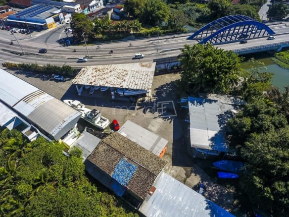 Ponto Comercial para Venda em Barranco Alto com 2474m²