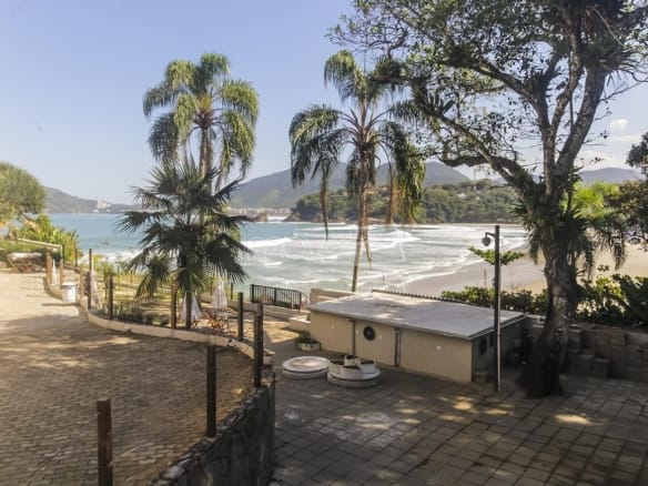 Casa para Venda com 11 quartos, em Tenório com 1200m²