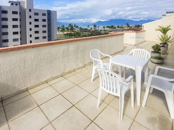Apartamento para Venda com 3 quartos, em INDAIÁ com 170,5m²