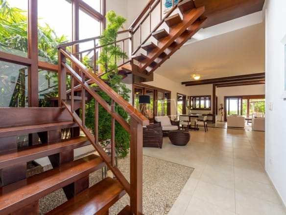 Casa para Venda com 5 quartos, em MARESIAS com 507m²