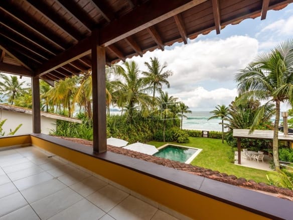 Casa para Venda com 5 quartos, em MARESIAS com 507m²