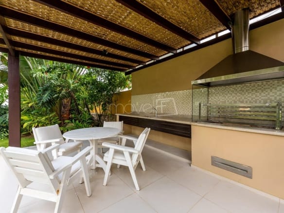 Casa para Venda com 5 quartos, em MARESIAS com 507m²