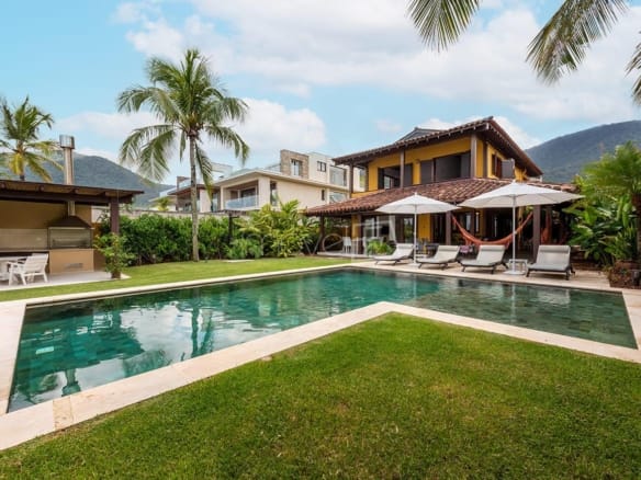 Casa para Venda com 5 quartos, em MARESIAS com 507m²