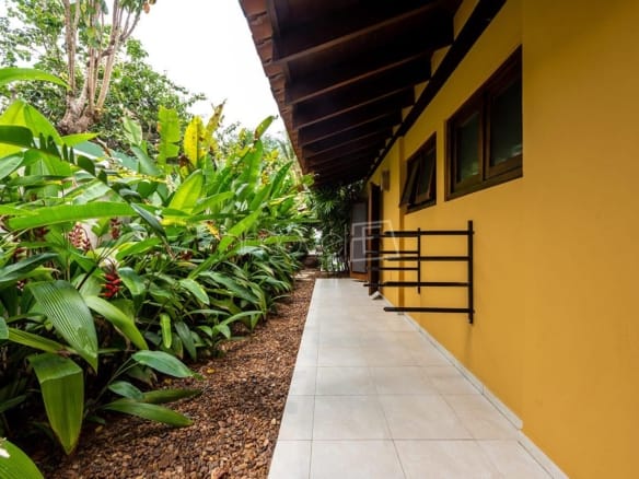 Casa para Venda com 5 quartos, em MARESIAS com 507m²