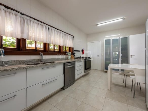 Casa para Venda com 5 quartos, em MARESIAS com 507m²
