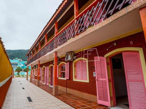Hotel para Venda com 19 quartos, em Maranduba com 700m²