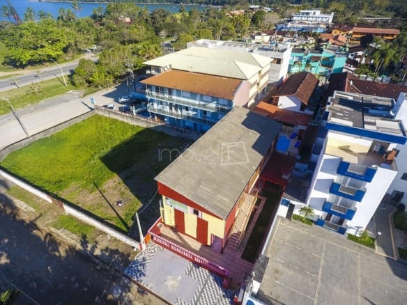 Hotel para Venda com 19 quartos, em Maranduba com 700m²