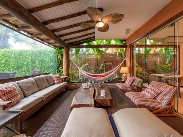 Casa de Condomínio para Venda com 5 quartos, em Barra do Una com 293m²