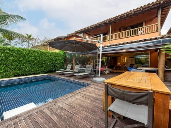 Casa de Condomínio para Venda com 5 quartos, em Barra do Una com 293m²