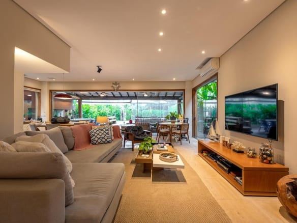 Casa de Condomínio para Venda com 5 quartos, em Barra do Una com 293m²
