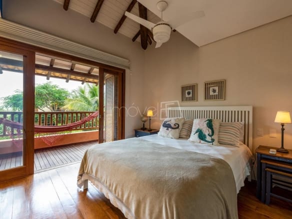Casa de Condomínio para Venda com 5 quartos, em Barra do Una com 293m²