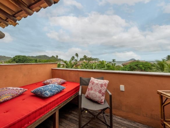 Casa de Condomínio para Venda com 5 quartos, em Barra do Una com 293m²