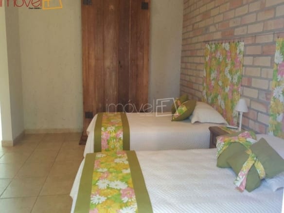 Casa para Venda com 5 quartos, em CONDOMÍNIO TERRAS DE SÃO JOSÉ com 1200m²