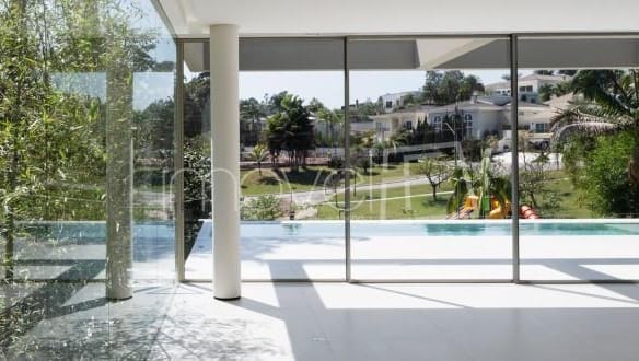 Casa de Condomínio para Venda com 5 quartos, em Tamboré com 1100m²