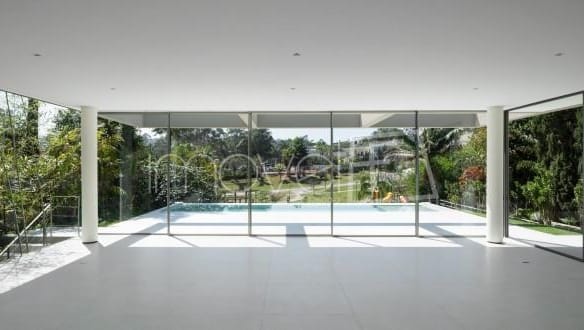 Casa de Condomínio para Venda com 5 quartos, em Tamboré com 1100m²