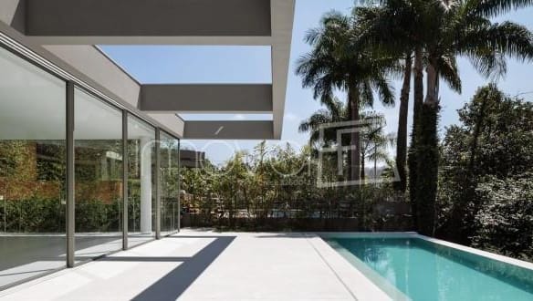 Casa de Condomínio para Venda com 5 quartos, em Tamboré com 1100m²