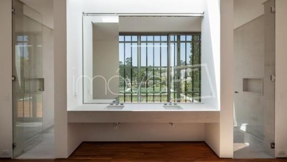 Casa de Condomínio para Venda com 5 quartos, em Tamboré com 1100m²