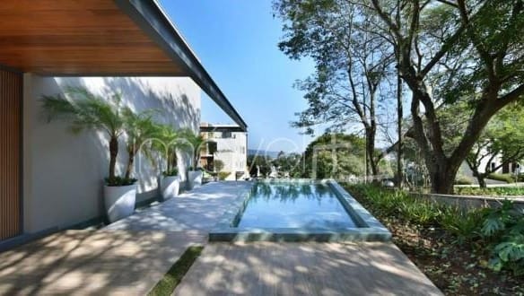 Casa de Condomínio para Venda com 4 quartos, em Tamboré com 537m²