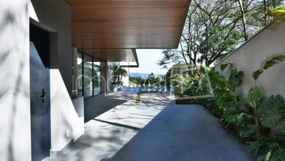 Casa de Condomínio para Venda com 4 quartos, em Tamboré com 537m²