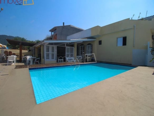 Hotel para Venda com 24 quartos, em Maranduba com 800m²