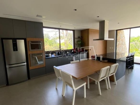 Casa de Condomínio para Venda com 4 quartos, em Tamboré com 692m²