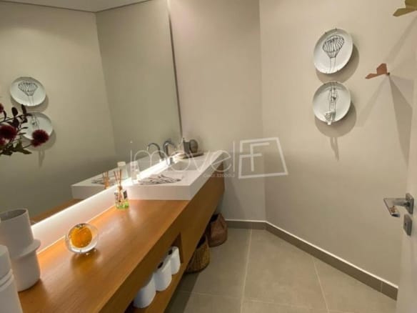 Casa de Condomínio para Venda com 4 quartos, em Tamboré com 692m²