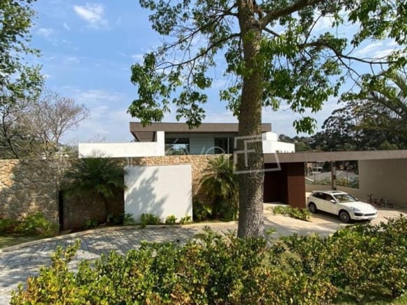 Casa de Condomínio para Venda com 4 quartos, em Tamboré com 692m²