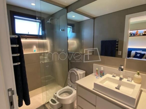 Casa de Condomínio para Venda com 4 quartos, em Tamboré com 692m²