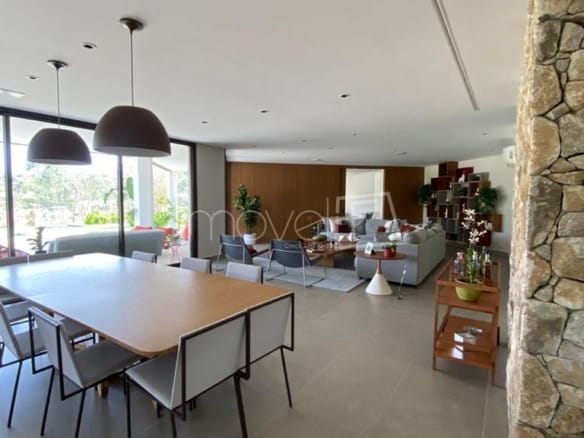 Casa de Condomínio para Venda com 4 quartos, em Tamboré com 692m²