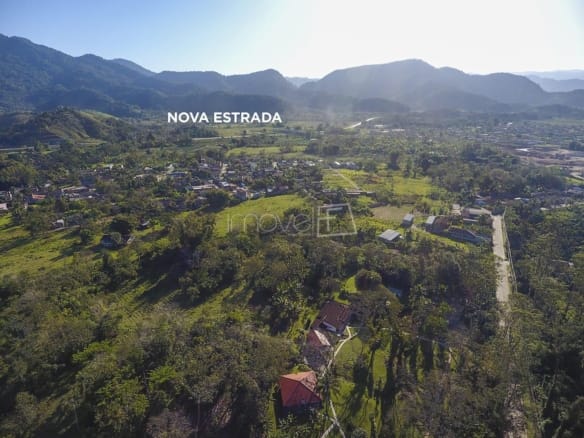 Terreno para Venda em Jaraguá com 600m²